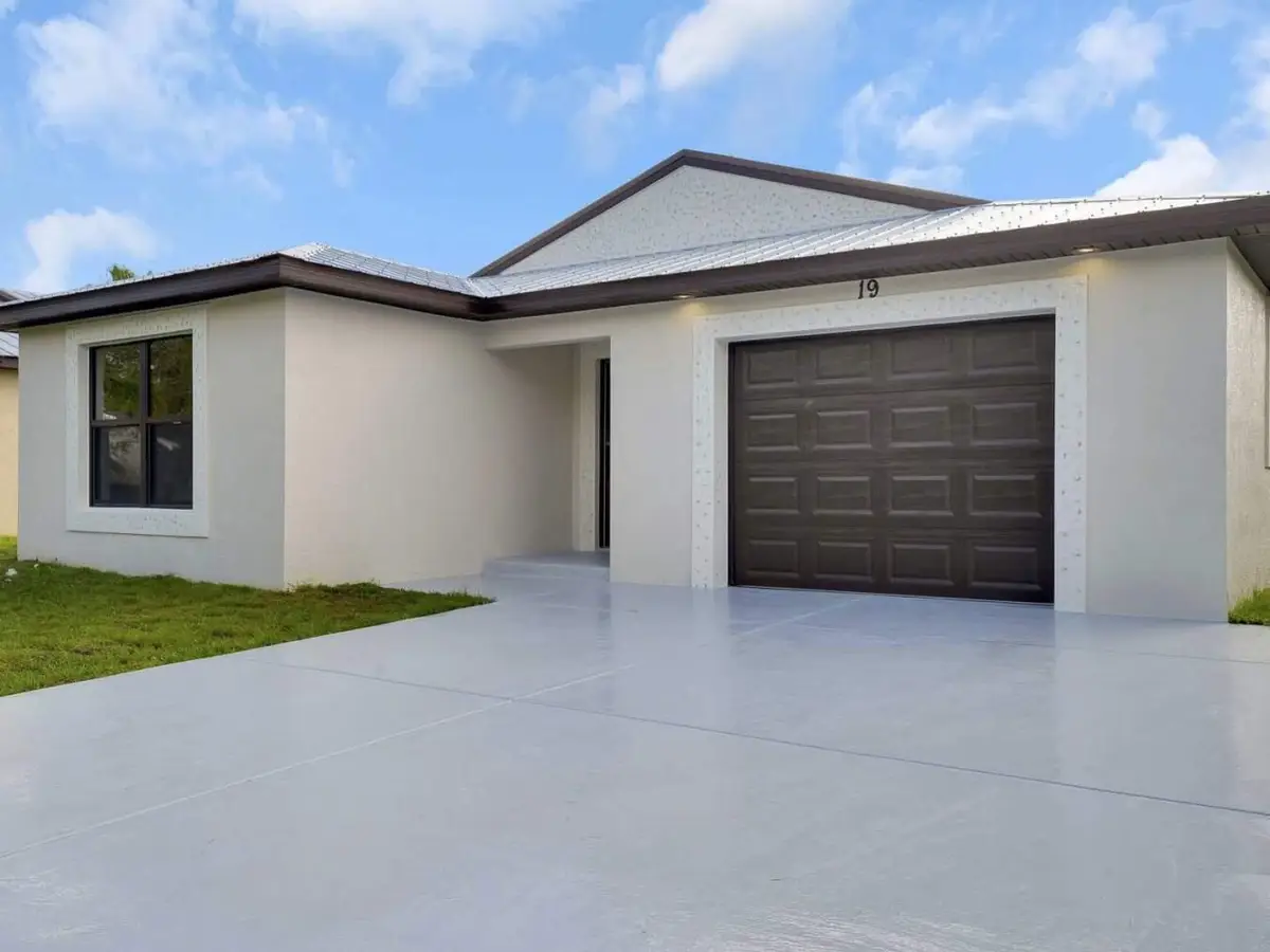 31 Florida Way, Port Saint Lucie, FL 34952 - #1