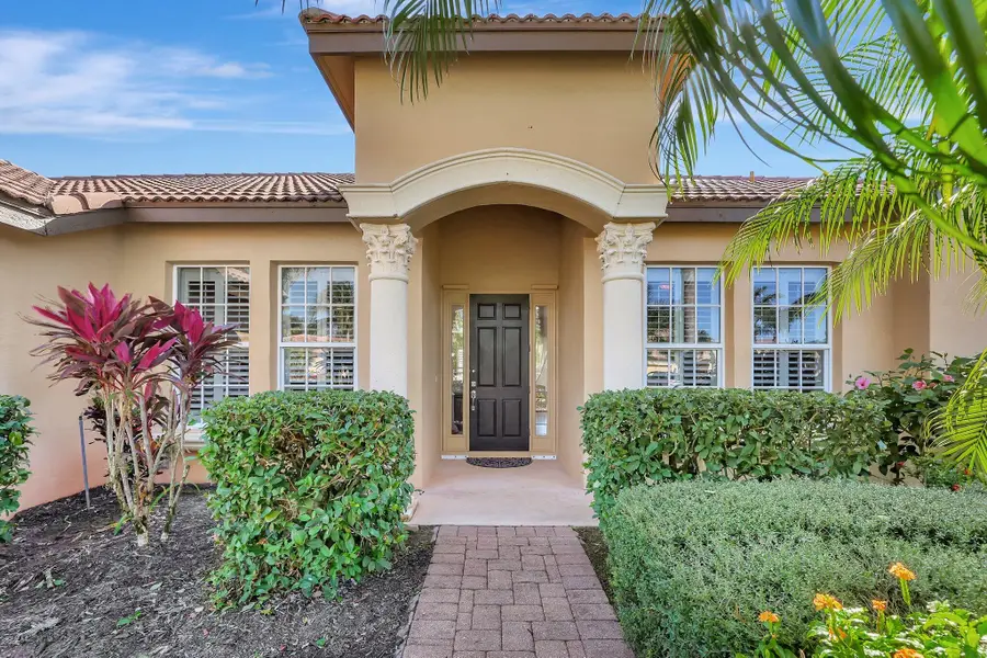 827 SW Grand Reserves Boulevard, Port Saint Lucie, FL 34986 - #2