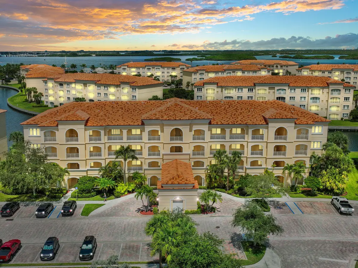 18 Harbour Isle Drive W #306, Fort Pierce, FL 34949 - #1