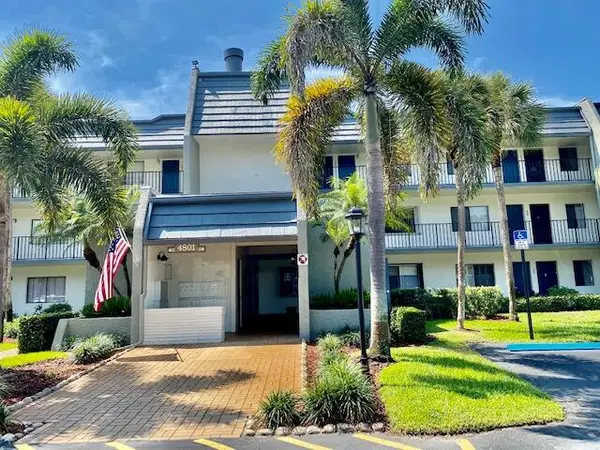 4801 Esedra Court #205, Lake Worth, FL 33467