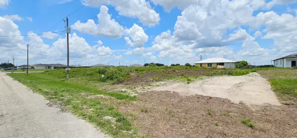 6204 Hob Court, ,, FL 33935
