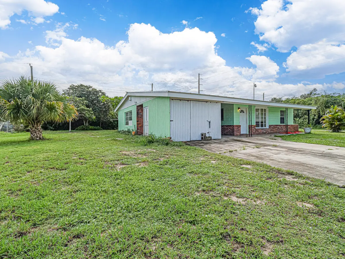 2448 1st Court Se, Vero Beach, FL 32962 - #1