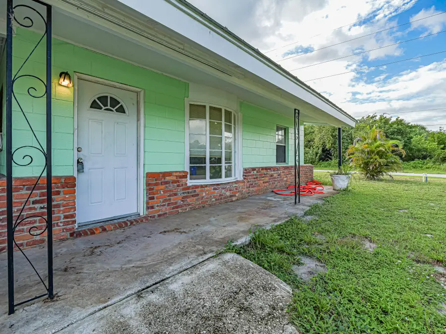 2448 1st Court Se, Vero Beach, FL 32962 - #2