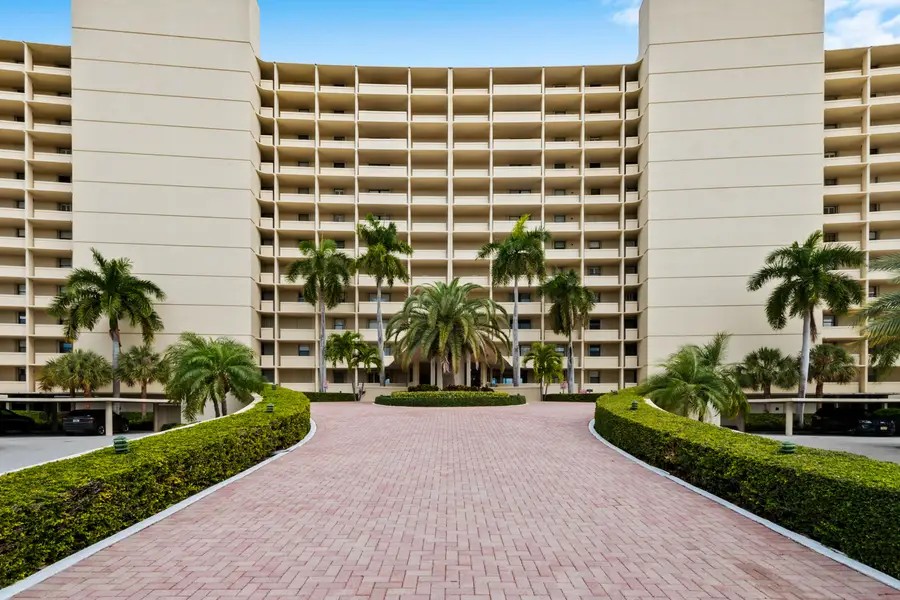134 Lakeshore Drive #814, North Palm Beach, FL 33408 - #3
