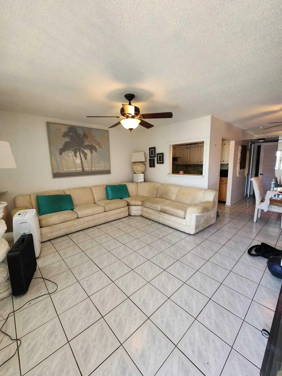 165 Camden G, West Palm Beach, FL 33417 - #3