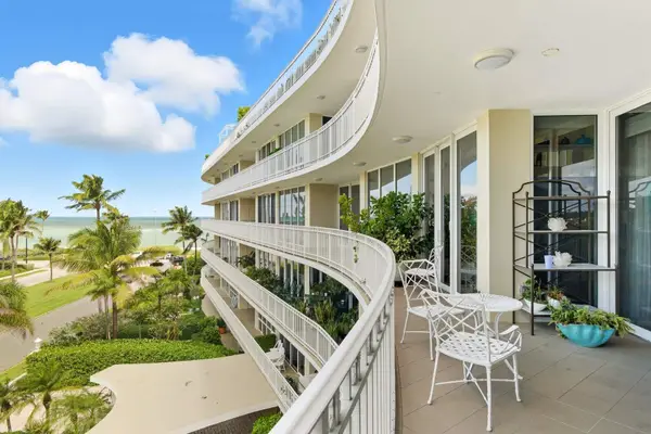 100 Royal Palm Way #F4, Palm Beach, FL 33480