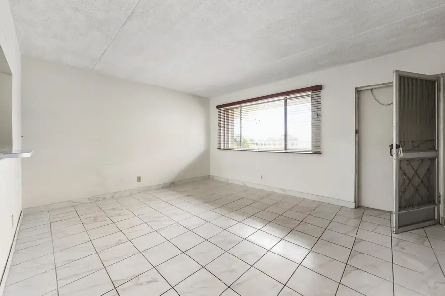 400 Village Green Circle W #205, Palm Springs, FL 33461 - #2