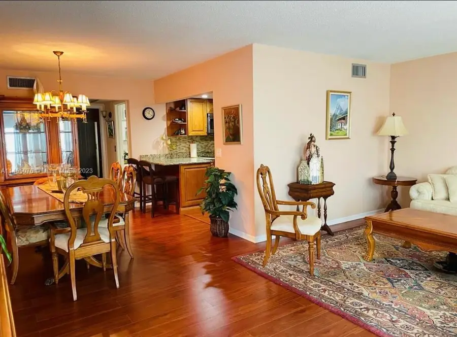 308 Wellington D, West Palm Beach, FL 33417 - #2