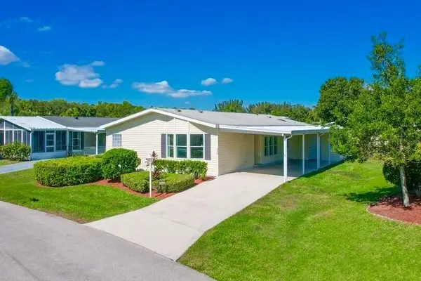 2824 Nine Iron Drive, Port St Lucie, FL 34952