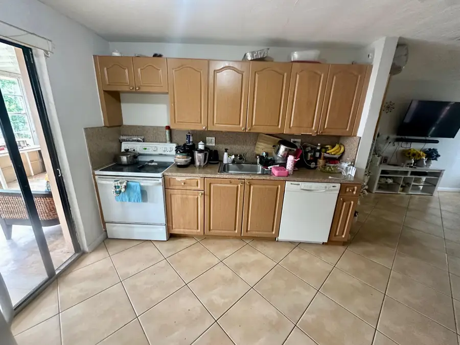 2930 NE 10 Terrace, Pompano Beach, FL 33064 - #2