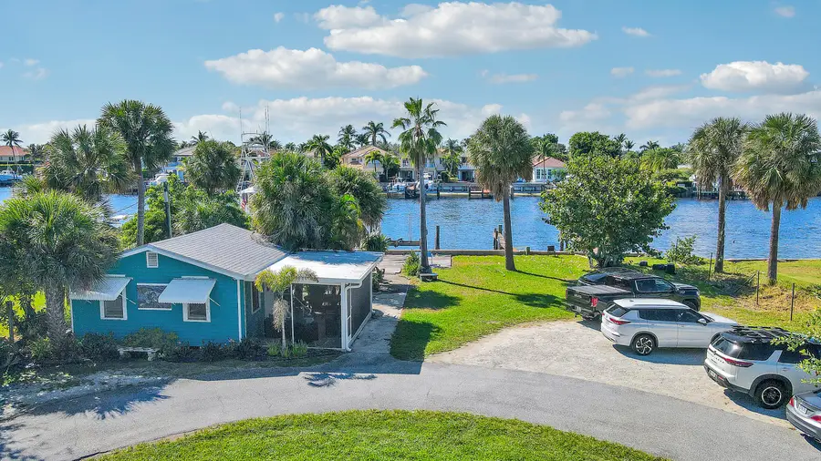 2031 Melody Lane, North Palm Beach, FL 33408 - #3