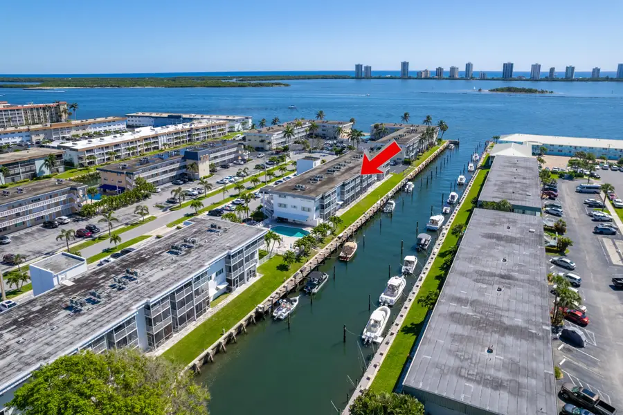 112 Doolen Court #302, North Palm Beach, FL 33408 - #2
