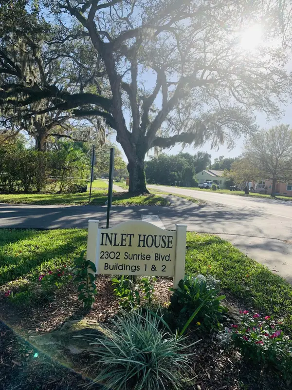 2302 Sunrise Boulevard #204, Fort Pierce, FL 34982