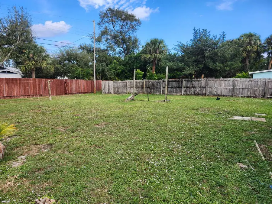 531 Date Palm Drive, Lake Park, FL 33403 - #2