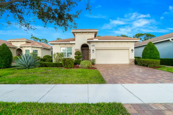 10897 SW Visconti Way, Port St Lucie, FL 34986