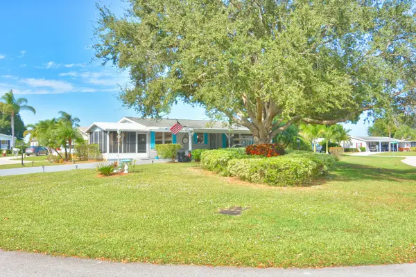 3712 Fetterbush Court, Port St Lucie, FL 34952
