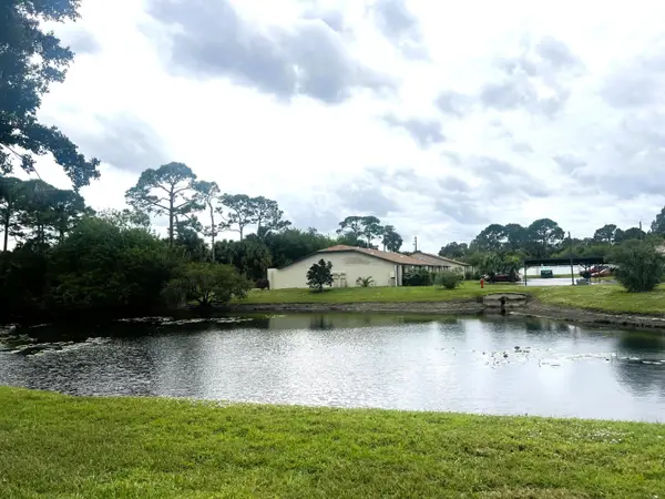 6030 Indrio Road #5, Fort Pierce, FL 34951