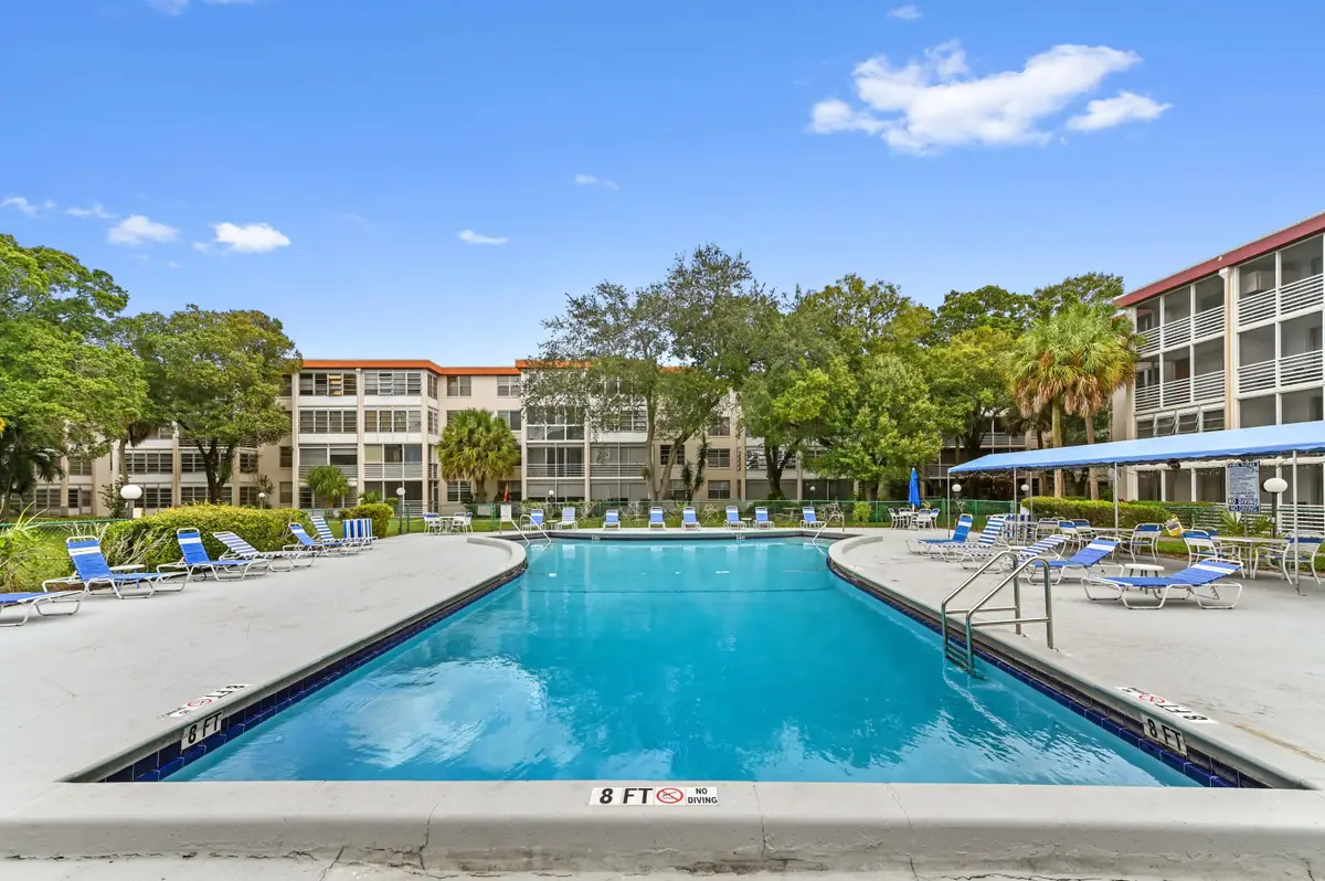 2650 NW 49th Avenue #422, Lauderdale Lakes, FL 33313 - #1