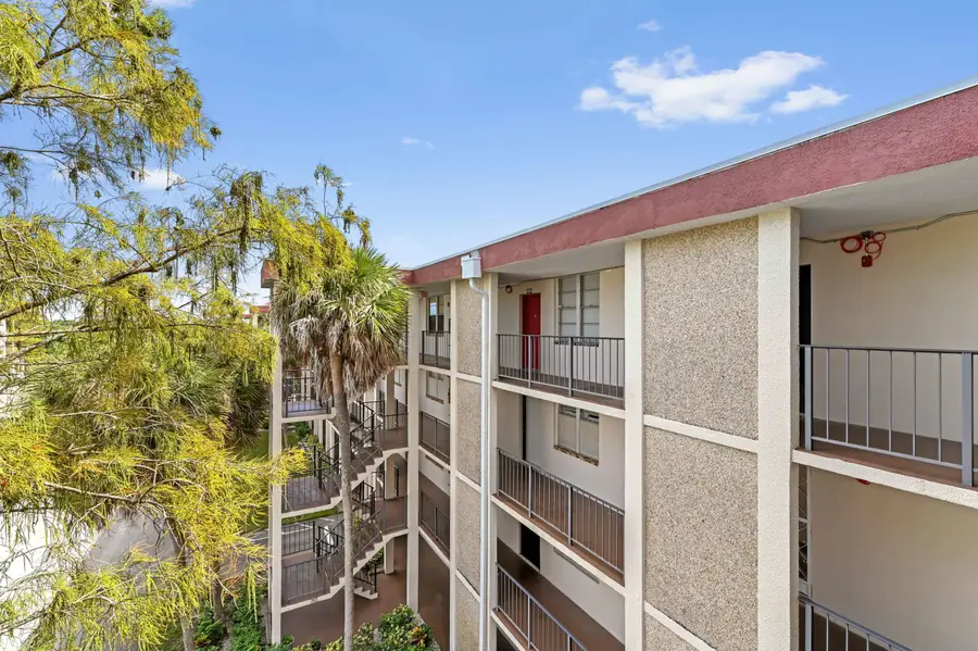 2650 NW 49th Avenue #422, Lauderdale Lakes, FL 33313 - #2