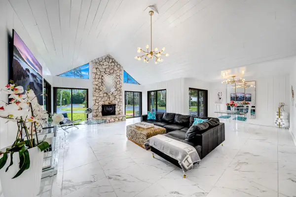 583 Rambling Drive Circle, Wellington, FL 33414