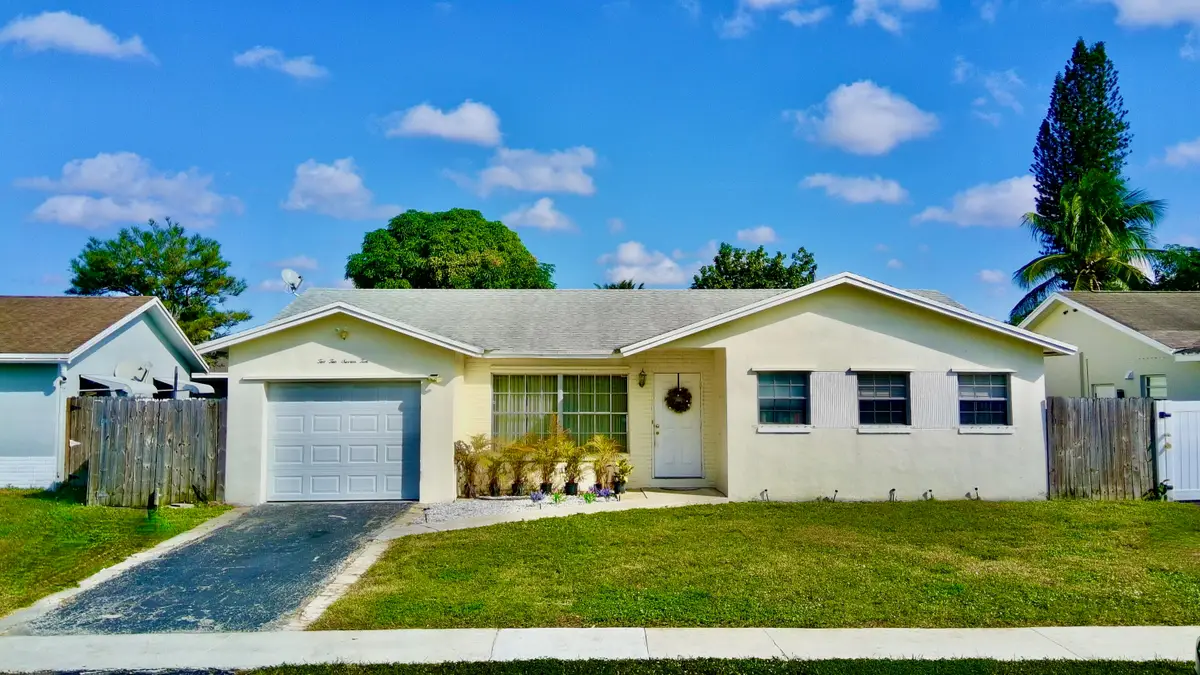 22710 SW 65th Circle, Boca Raton, FL 33428 - #1