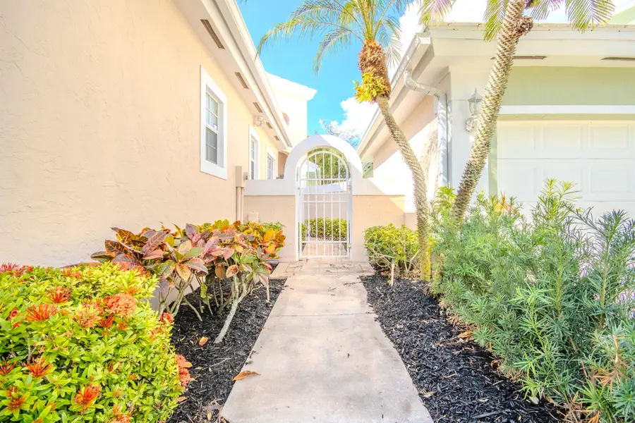 1019 Lytham Court, West Palm Beach, FL 33411 - #3