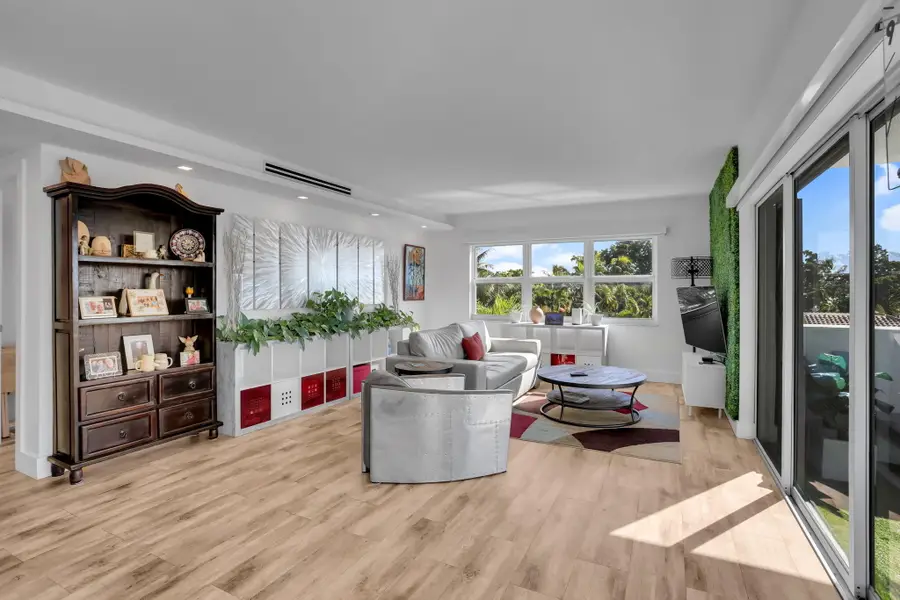 1839 Middle River Drive #303, Fort Lauderdale, FL 33305 - #2