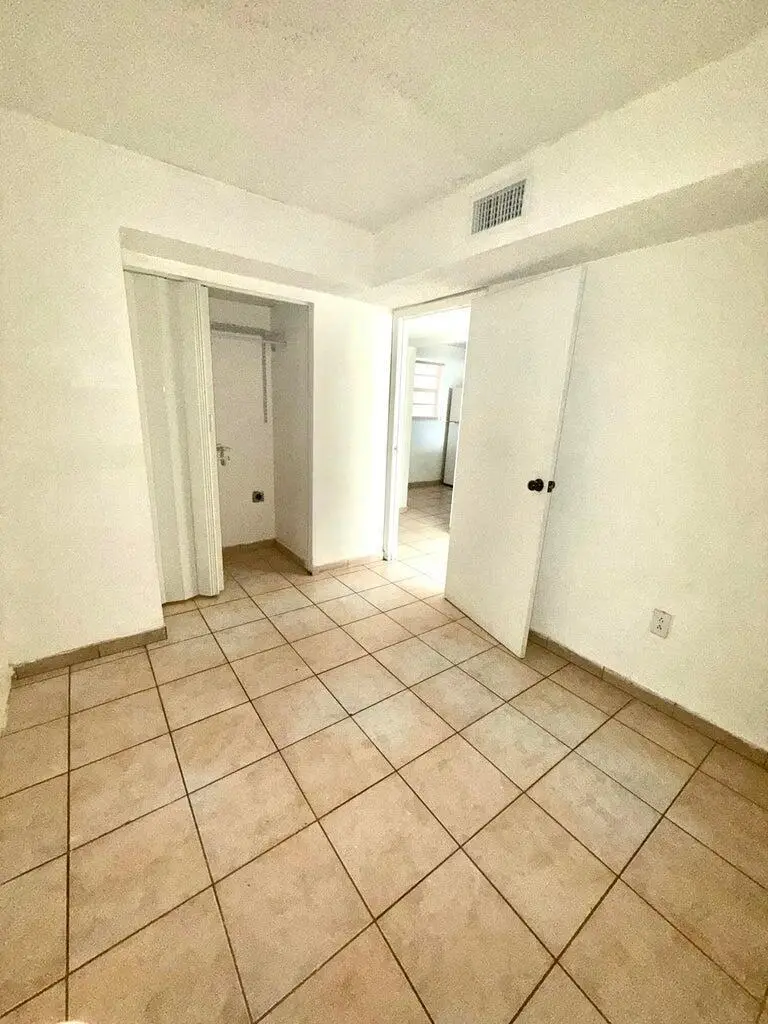 7601 Byron Avenue #3c, Miami Beach, FL 33141 - #3