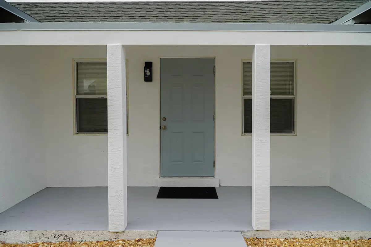 908 W 5th Street, Riviera Beach, FL 33404 - #1