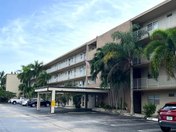 330 NE 26th Avenue #406, Boynton Beach, FL 33435