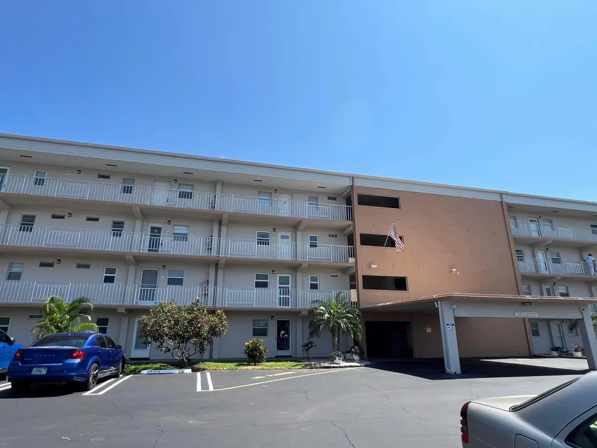 230 NE 26th Avenue #2070, Boynton Beach, FL 33435 - #1