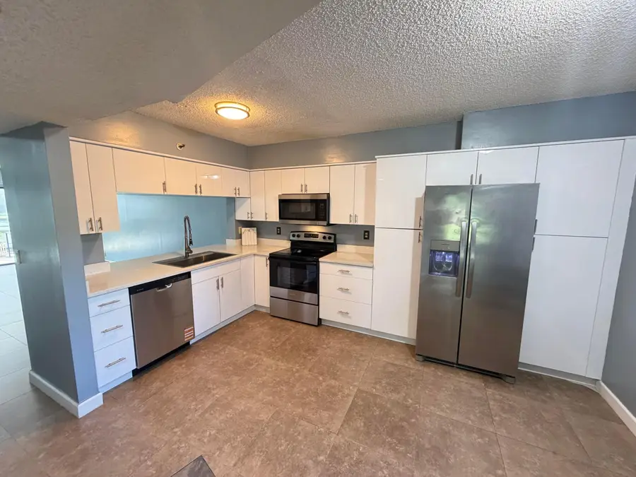 2202 S Cypress Bend Drive #101, Pompano Beach, FL 33069 - #3