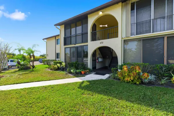 3531 Tall Pine Way #A-2, ,, FL 33463
