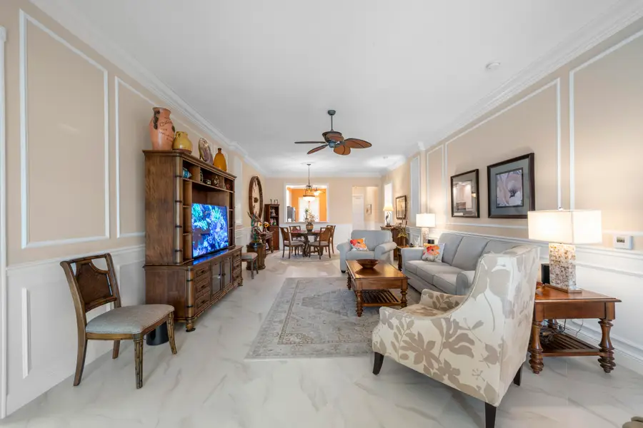 8 Harbour Isle Drive E #Ph5, Fort Pierce, FL 34949 - #2