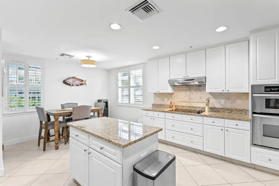 305 E Ocean Avenue #Th-7, Lantana, FL 33462 - #2