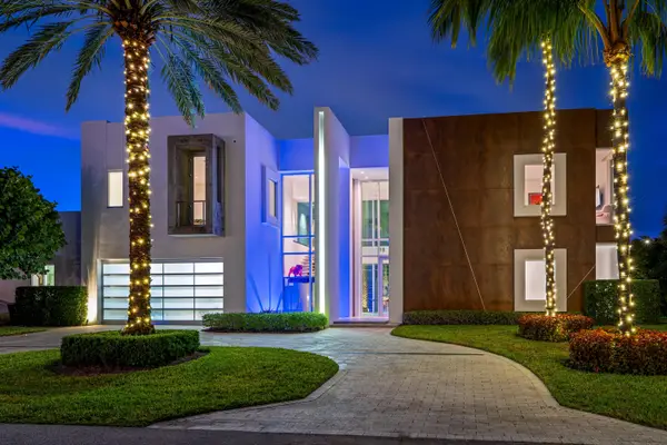 6238 N Ocean Boulevard, Ocean Ridge, FL 33435