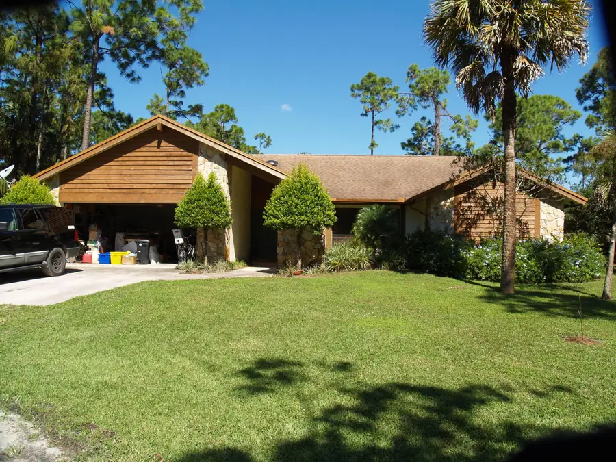 6815 Monmouth Road, West Palm Beach, FL 33413 - #3