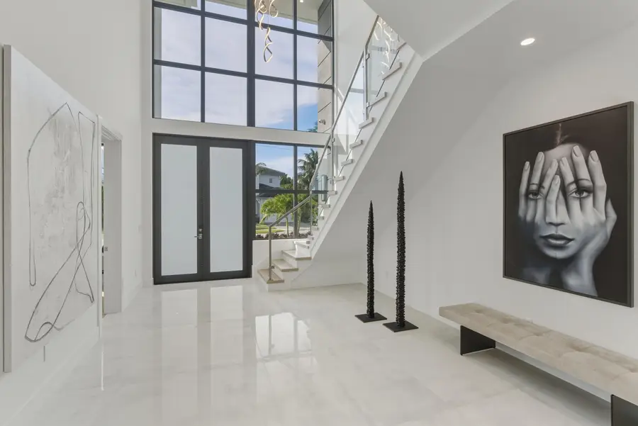 1050 NE 3rd Avenue, Boca Raton, FL 33432 - #2