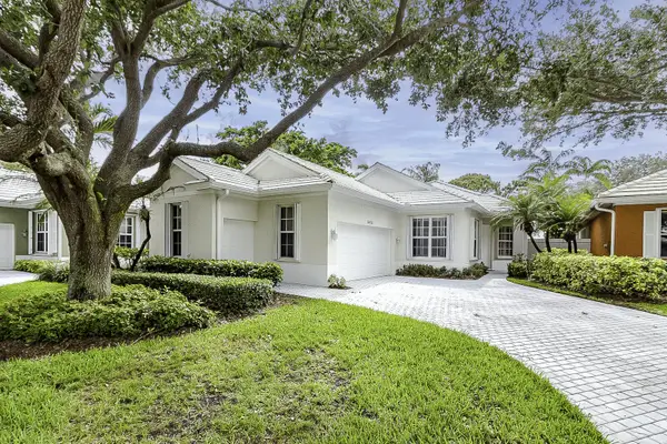 2432 SW Brookwood Lane, Palm City, FL 34990