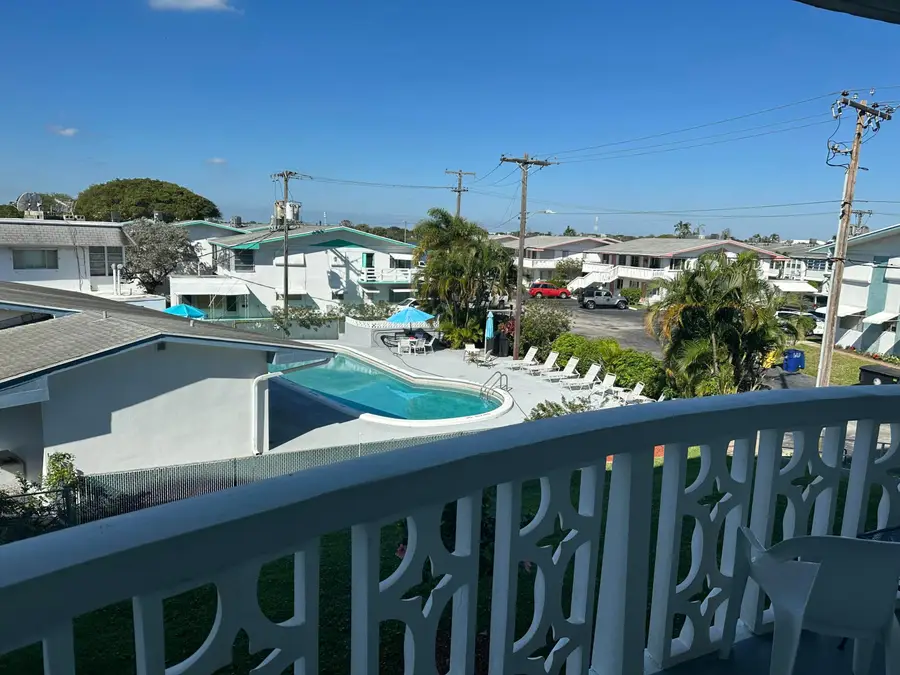 2381 Sunset Avenue #216, Lake Worth, FL 33461 - #3