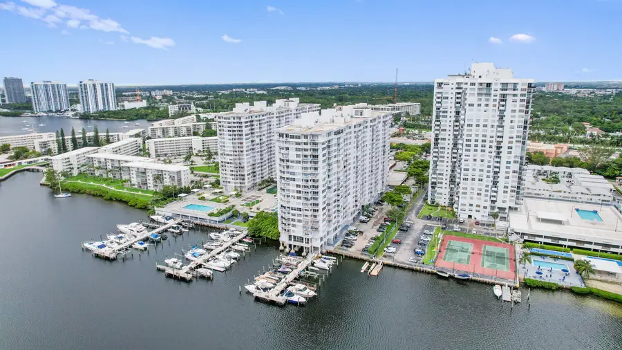 18051 Biscayne Boulevard #1504, Aventura, FL 33160 - #2