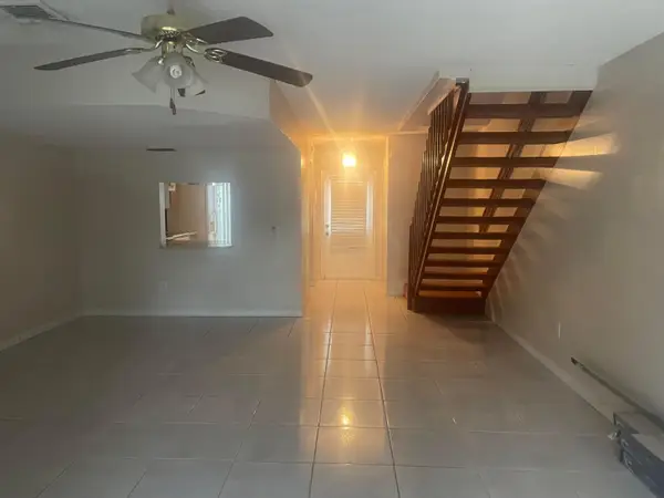5076 Society Place W #B, West Palm Beach, FL 33415