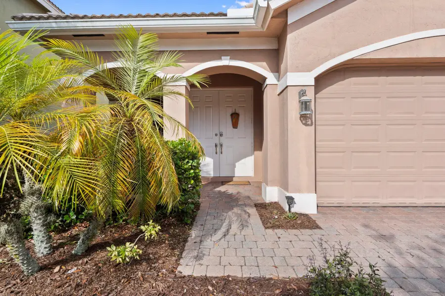 1014 NW Leonardo Circle, Port Saint Lucie, FL 34986 - #2