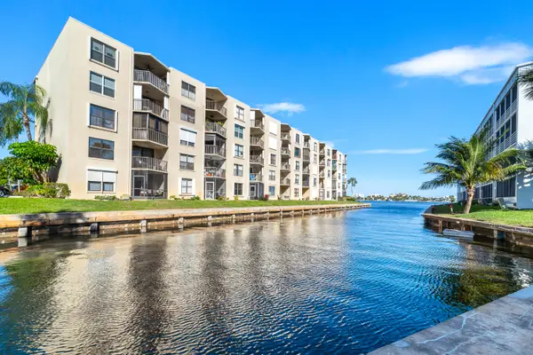 896 N Federal Highway #530, Lantana, FL 33462