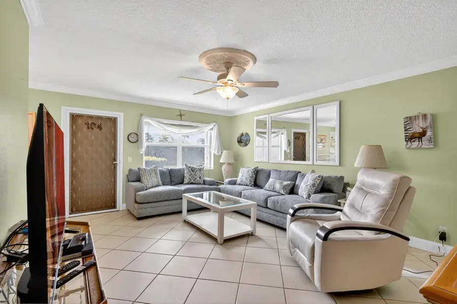 480 Horizons W #104, Boynton Beach, FL 33435 - #3