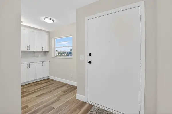 23247 Barwood Lane N #205, Boca Raton, FL 33428