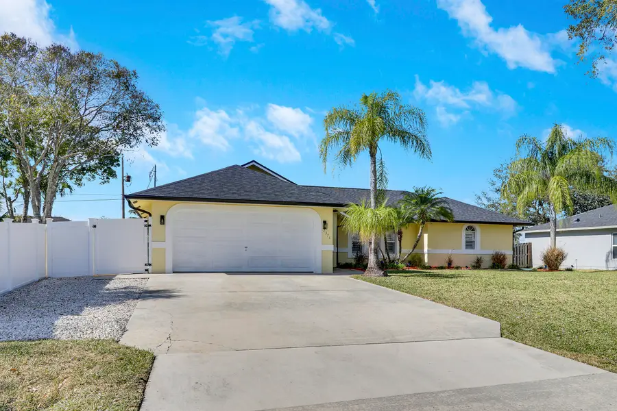 2374 SW Chateau Terrace, Port Saint Lucie, FL 34953 - #2