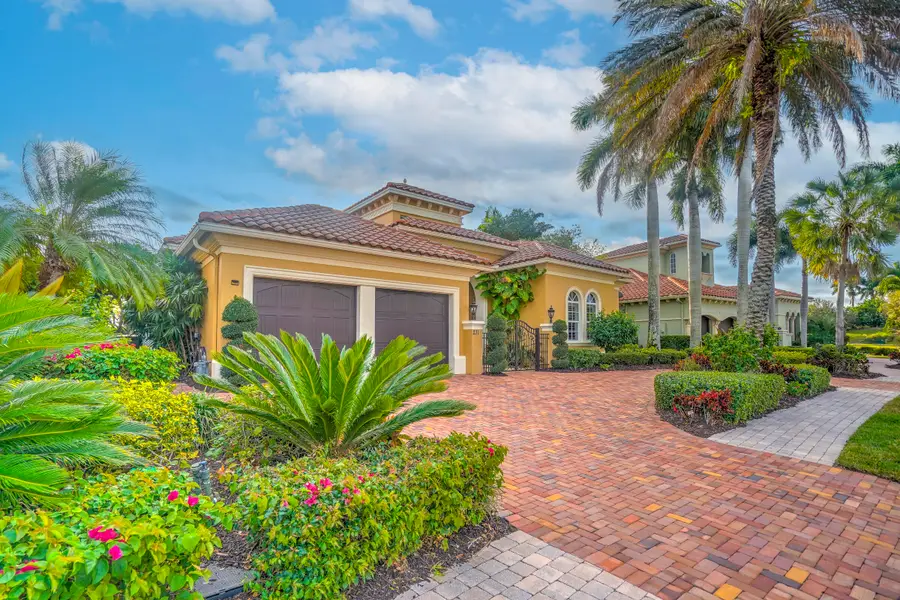 231 SE Bella Strano, Port Saint Lucie, FL 34984 - #2