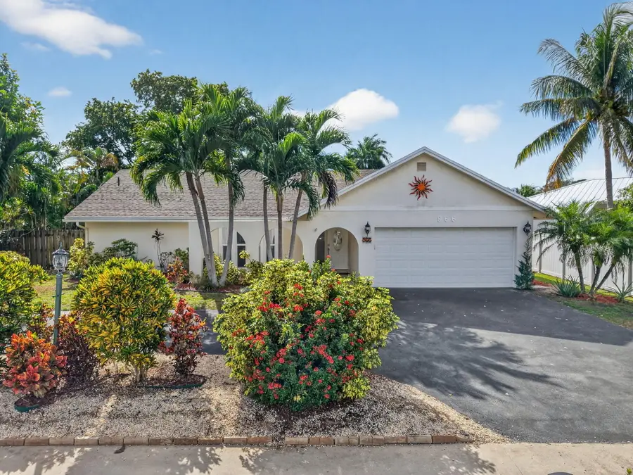 966 NW 37th Avenue, Delray Beach, FL 33445 - #2