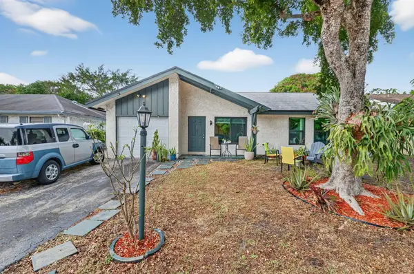 1236 SW 75th Avenue, North Lauderdale, FL 33068